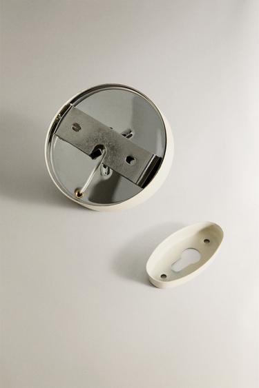 RETRACTABLE WALL CLOTHES LINE - Cream by Zara - Image 4