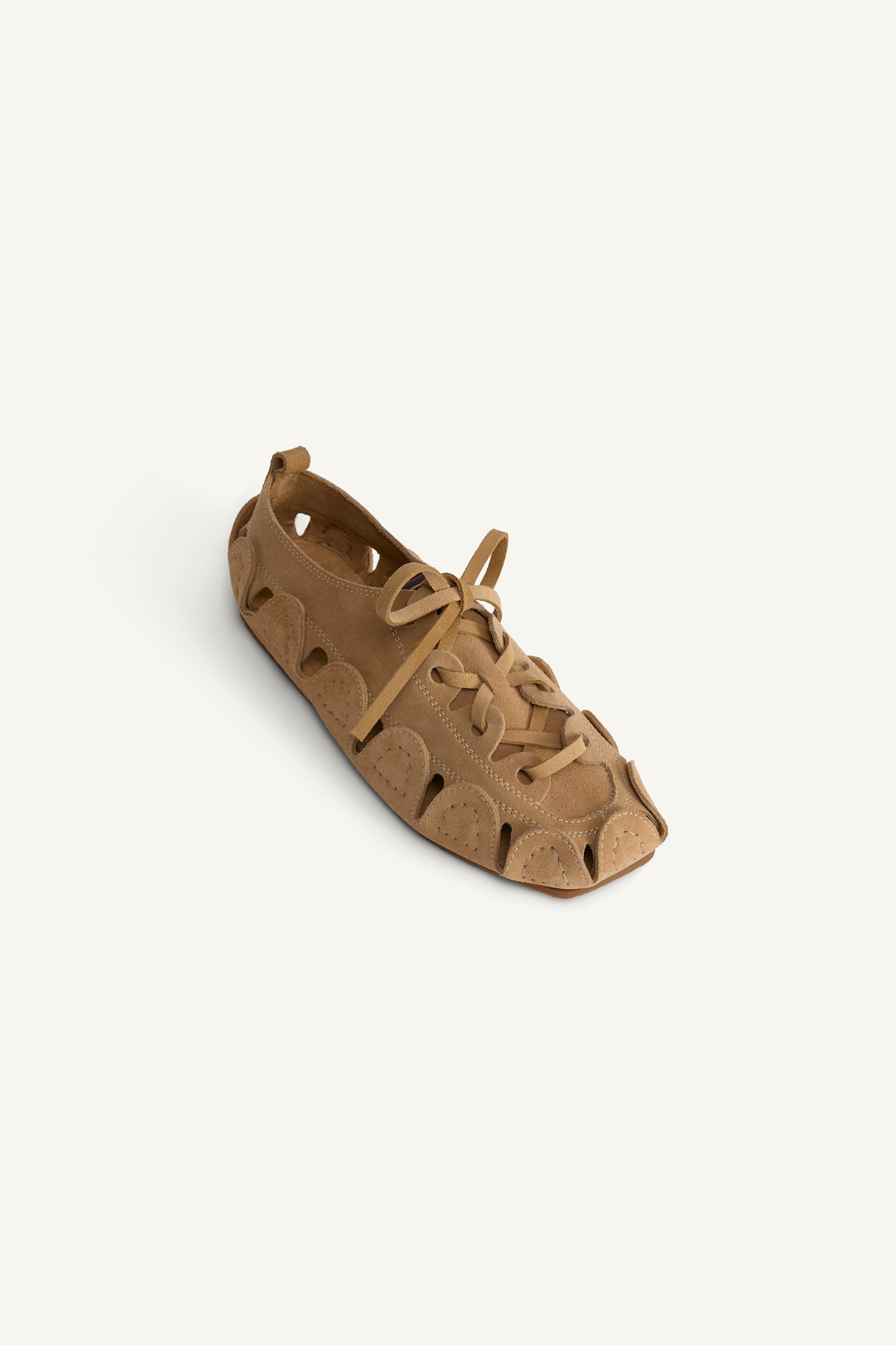 【ZARA】限定版 レザーケージサンダル ベージュ | 2481/520/102 限定版 レザーケージサンダル - ベージュ | ZARA Japan / 日本