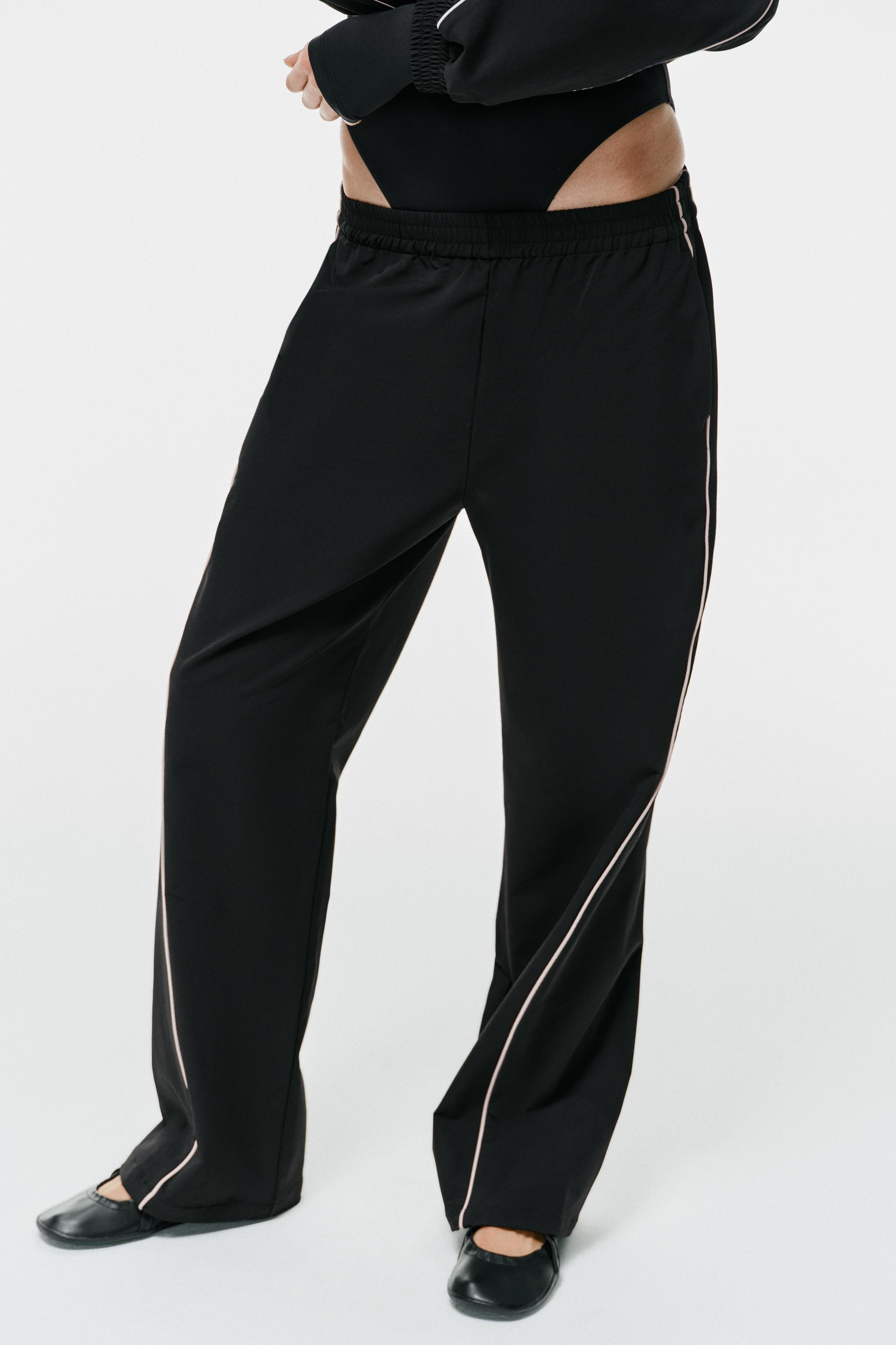 CONTRAST PIPING TECHNICAL PANTS