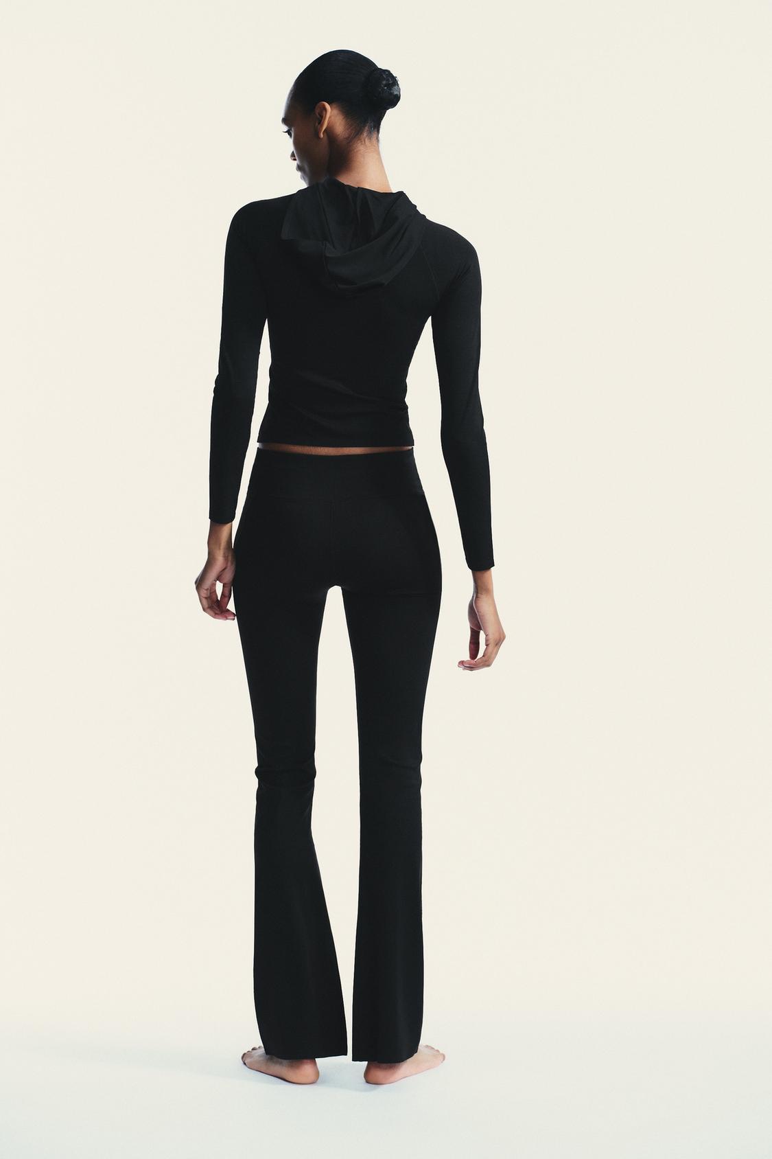 SEAMLESS POLYAMIDE HOODIE