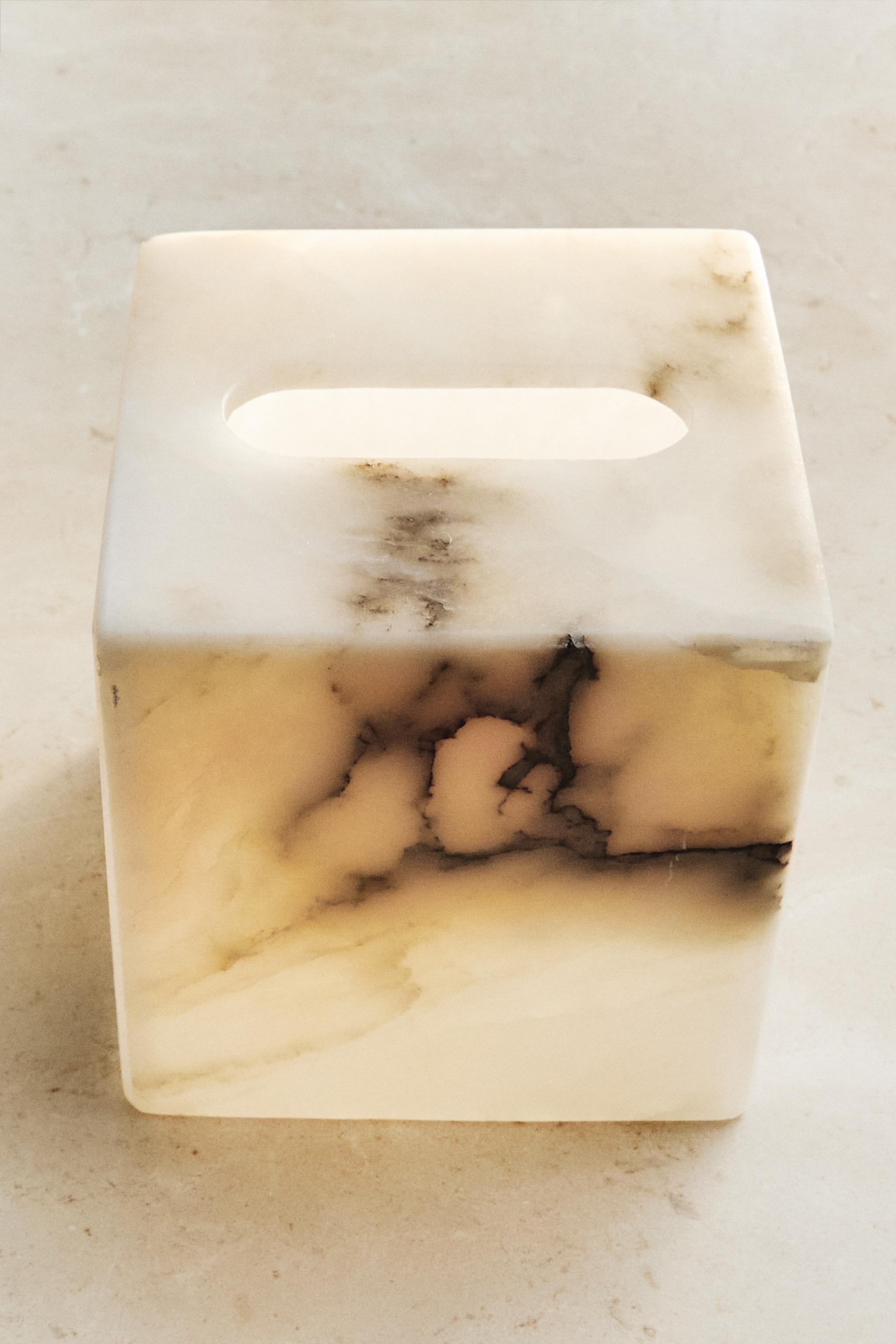 ALABASTER TISSUE BOX
