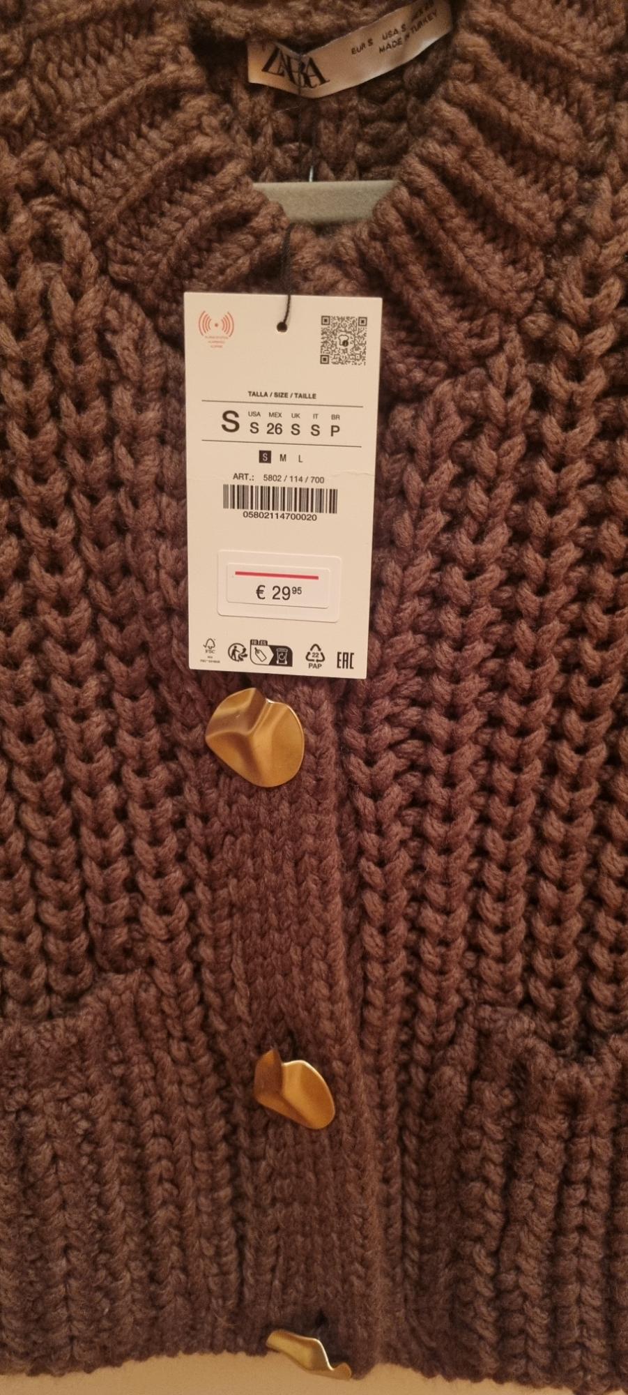 CHUNKY KNIT WAISTCOAT - Image 3
