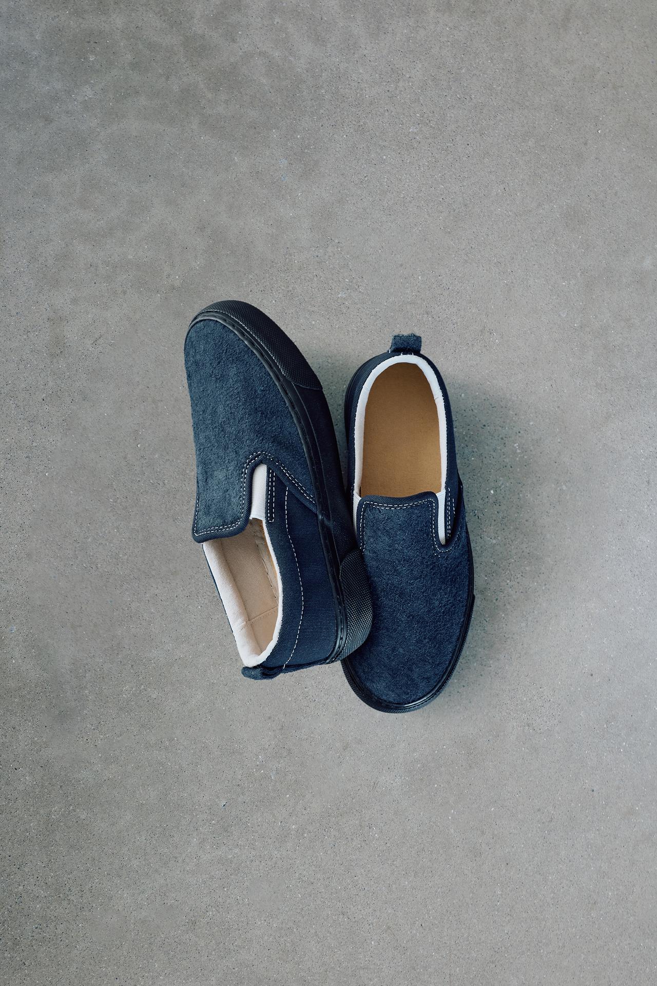 CONTRAST PLIMSOLLS — Blue