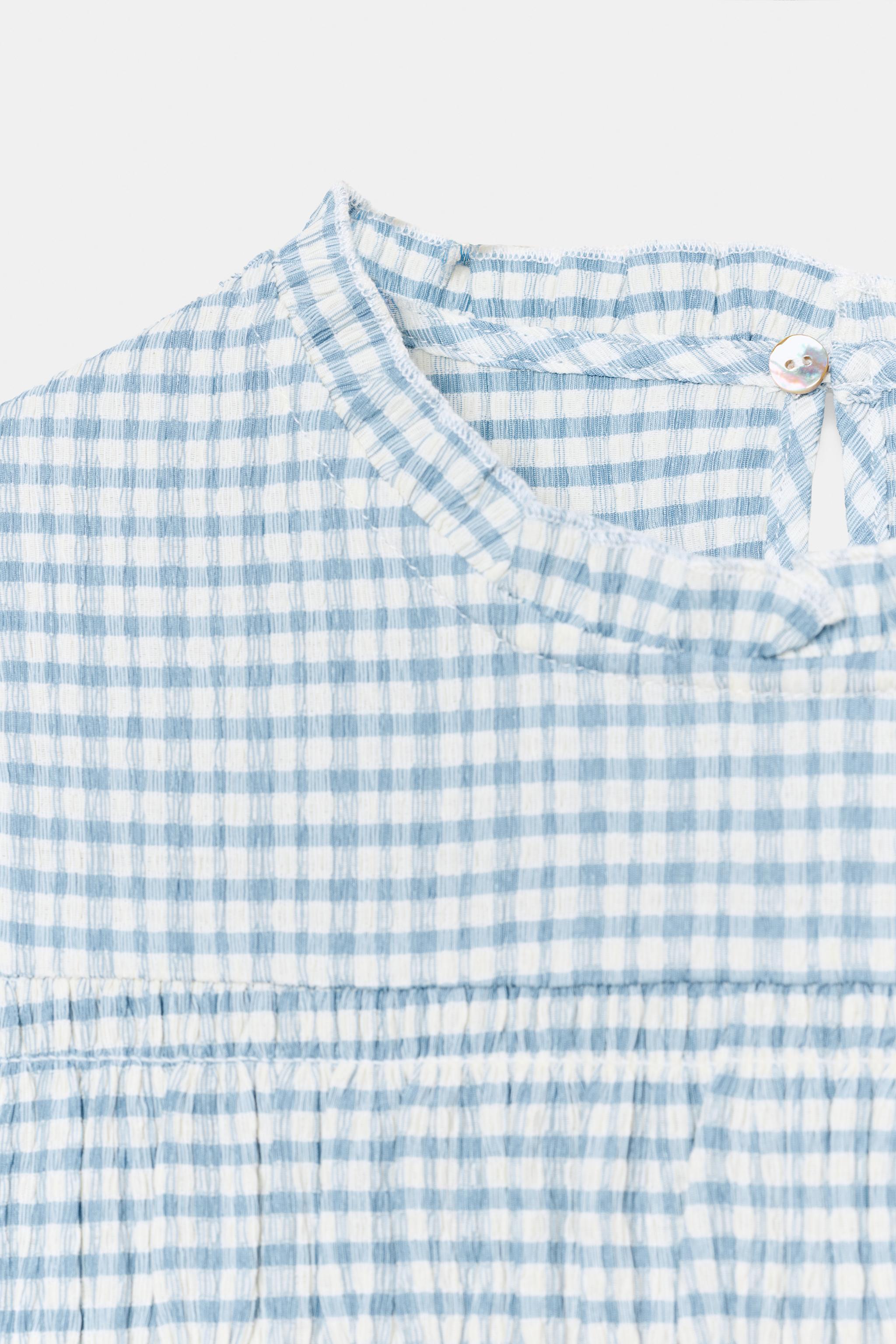 SMOCKED GINGHAM TOP