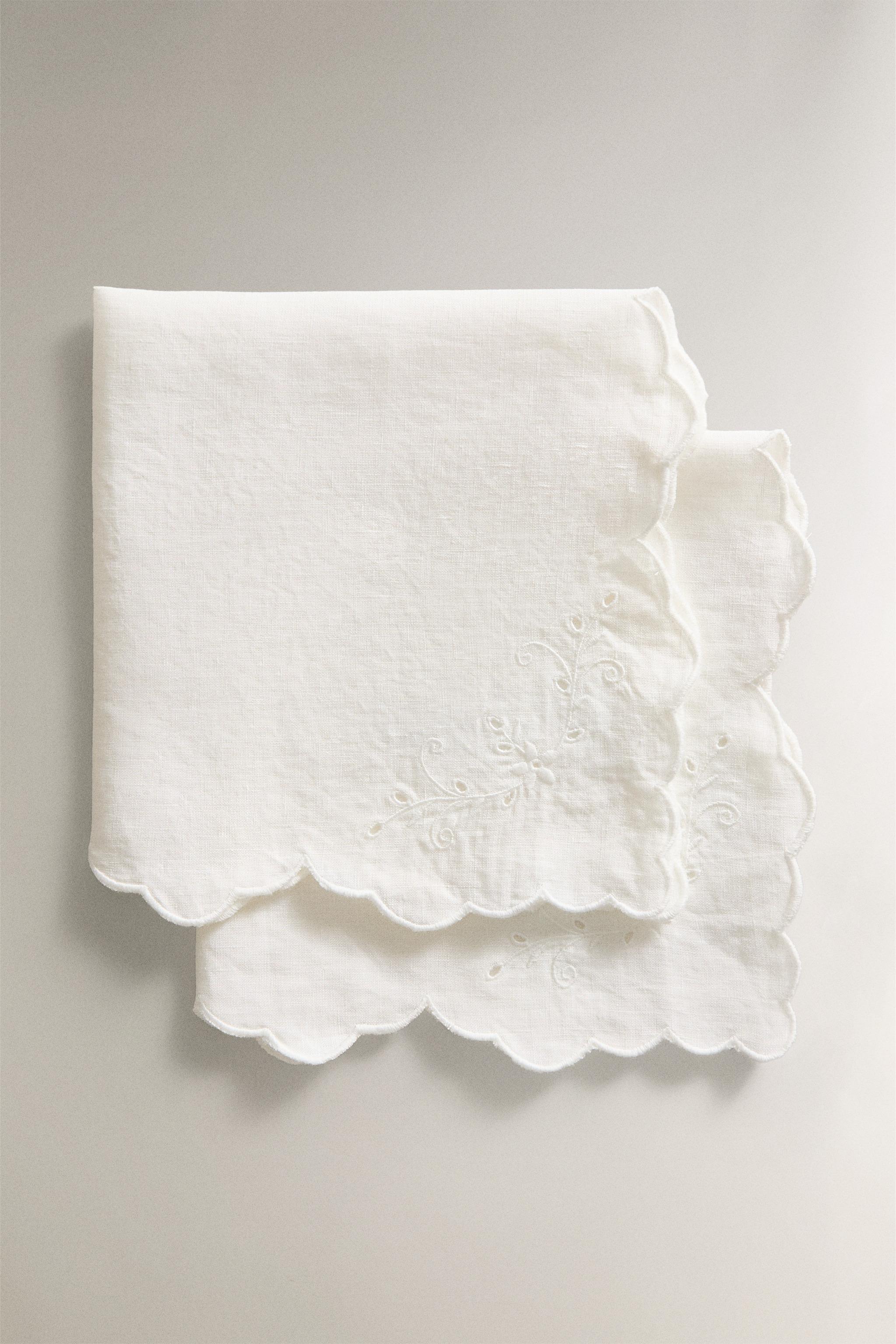 PACK OF LINEN NAPKINS WITH FLORAL EMBROIDERY (PACK OF 2)