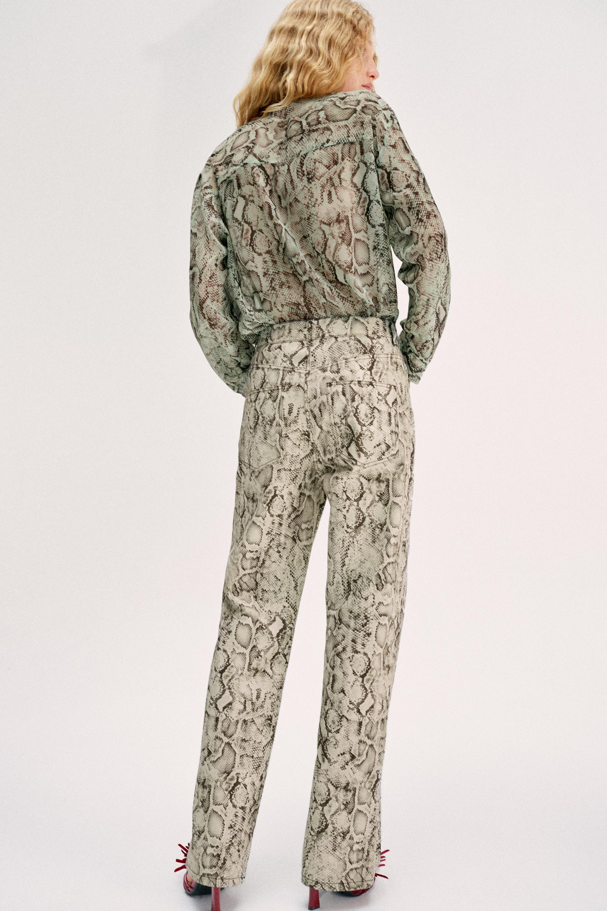 Z1975 HIGH-RISE STRAIGHT LONG LENGTH ANIMAL PRINT JEANS