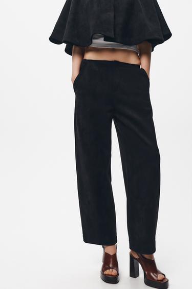 PANTALON EFFET DAIM - Noir de Zara - Image 1