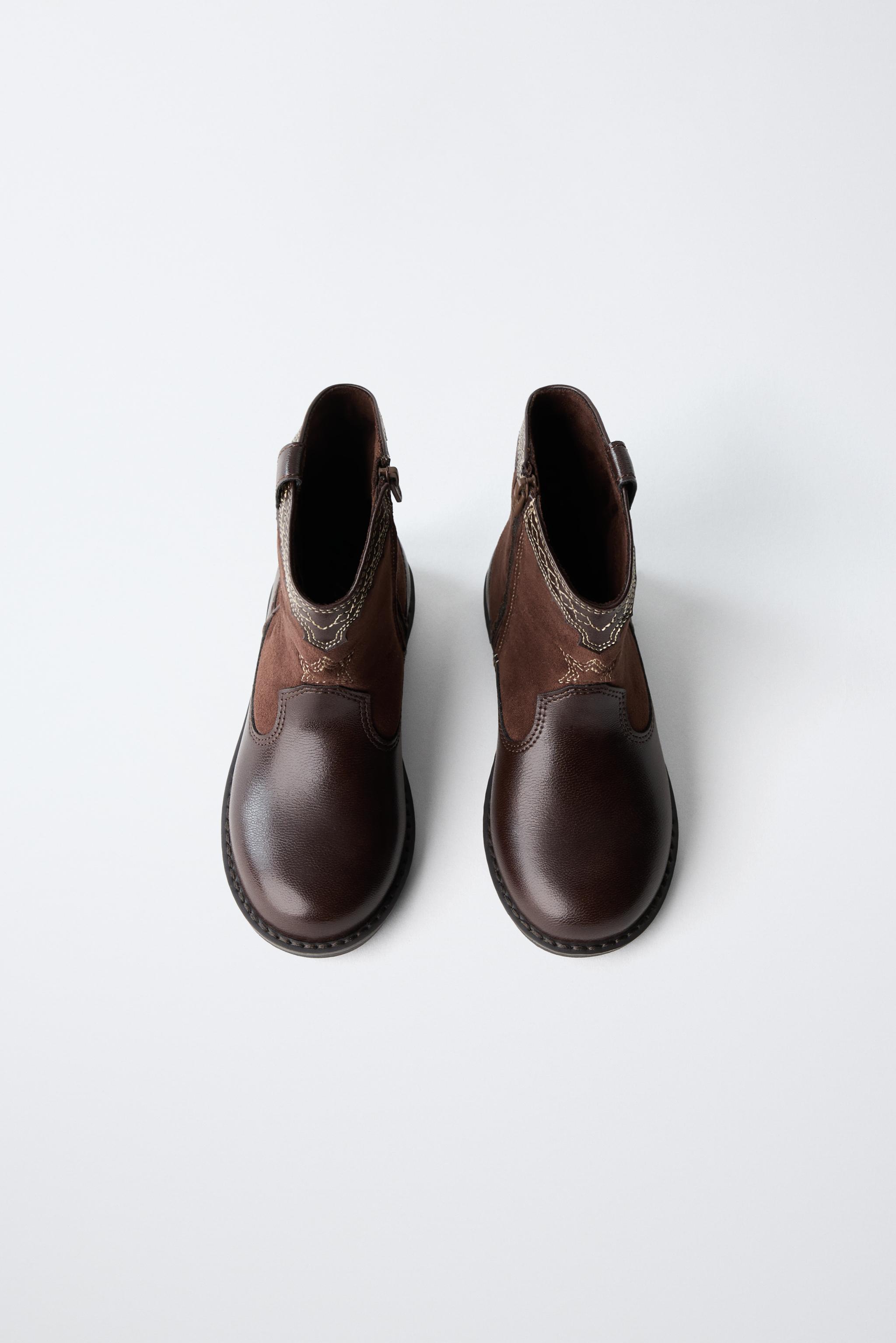 EMBROIDERED COWBOY BOOTS