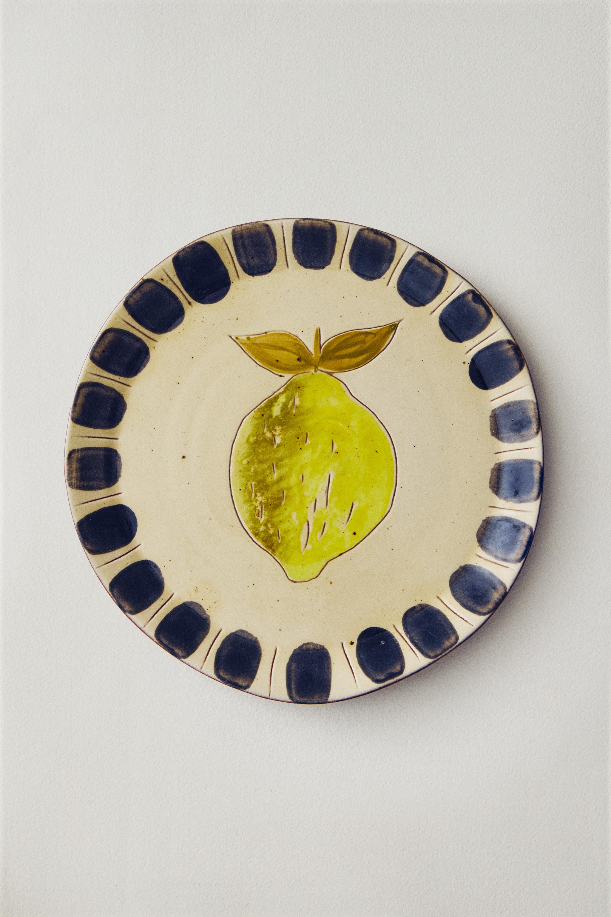 FRUIT EARTHENWARE DESSERT PLATE - Yellow | ZARA United States