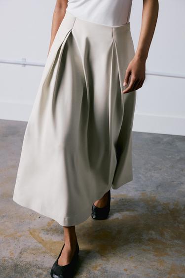 FALDA PLIEGUES ZW COLLECTION - Crudo de Zara