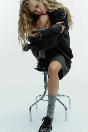 LAKOVANÉ TENISKY - Čierna zn. Zara