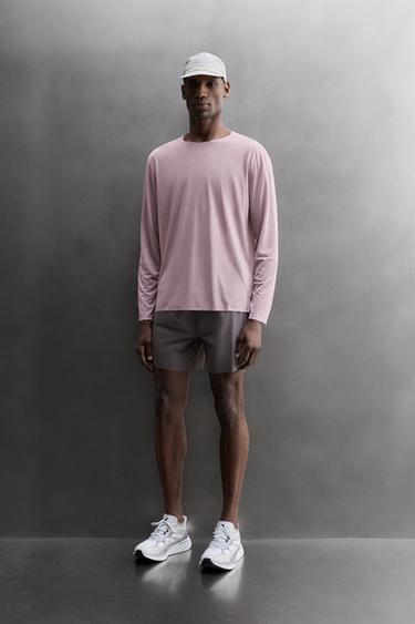 LIGHTWEIGHT TEXTURED RUNNING T-SHIRT - Violet by Zara