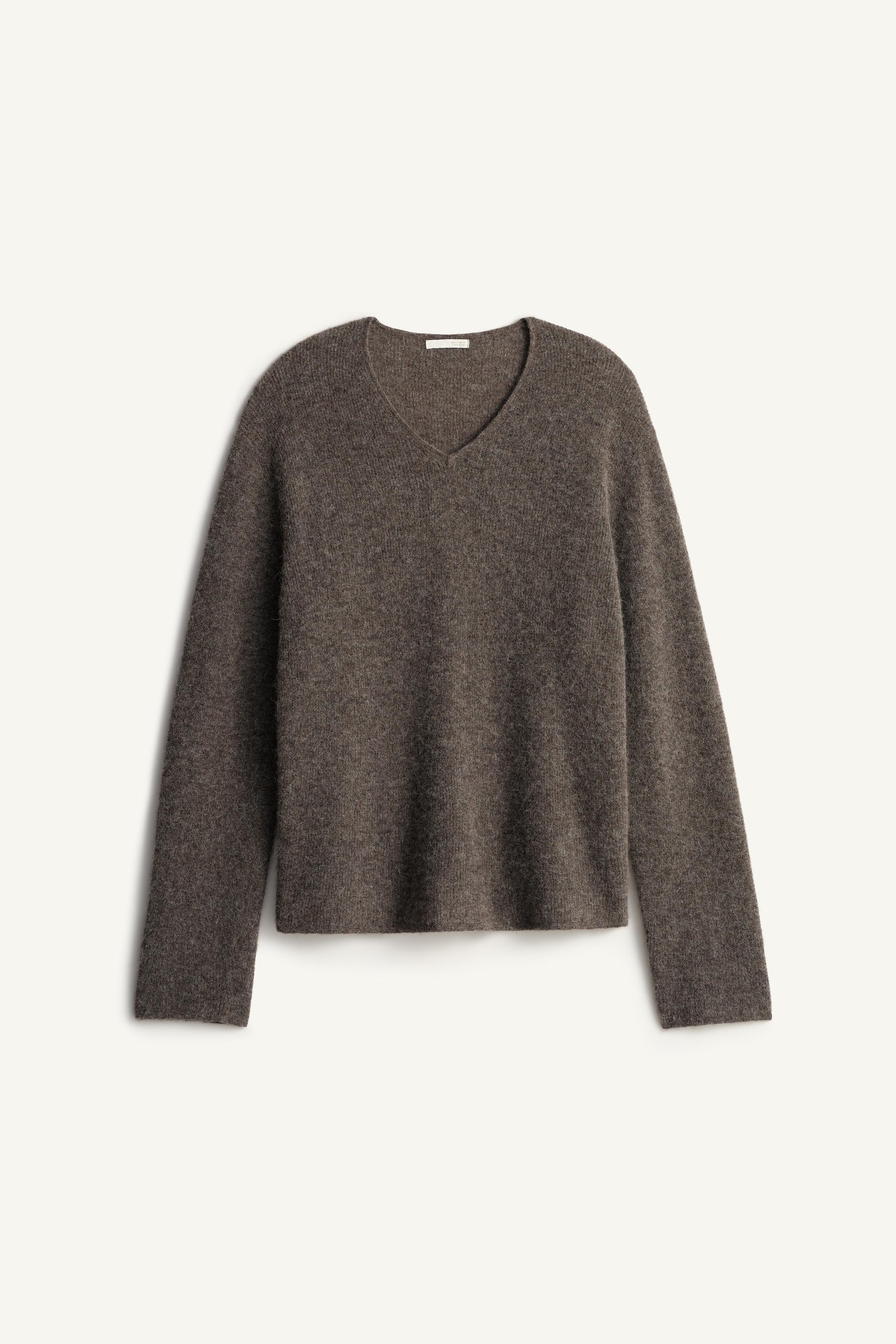 PULL TEXTURÉ À COUPE DÉCONTRACTÉE