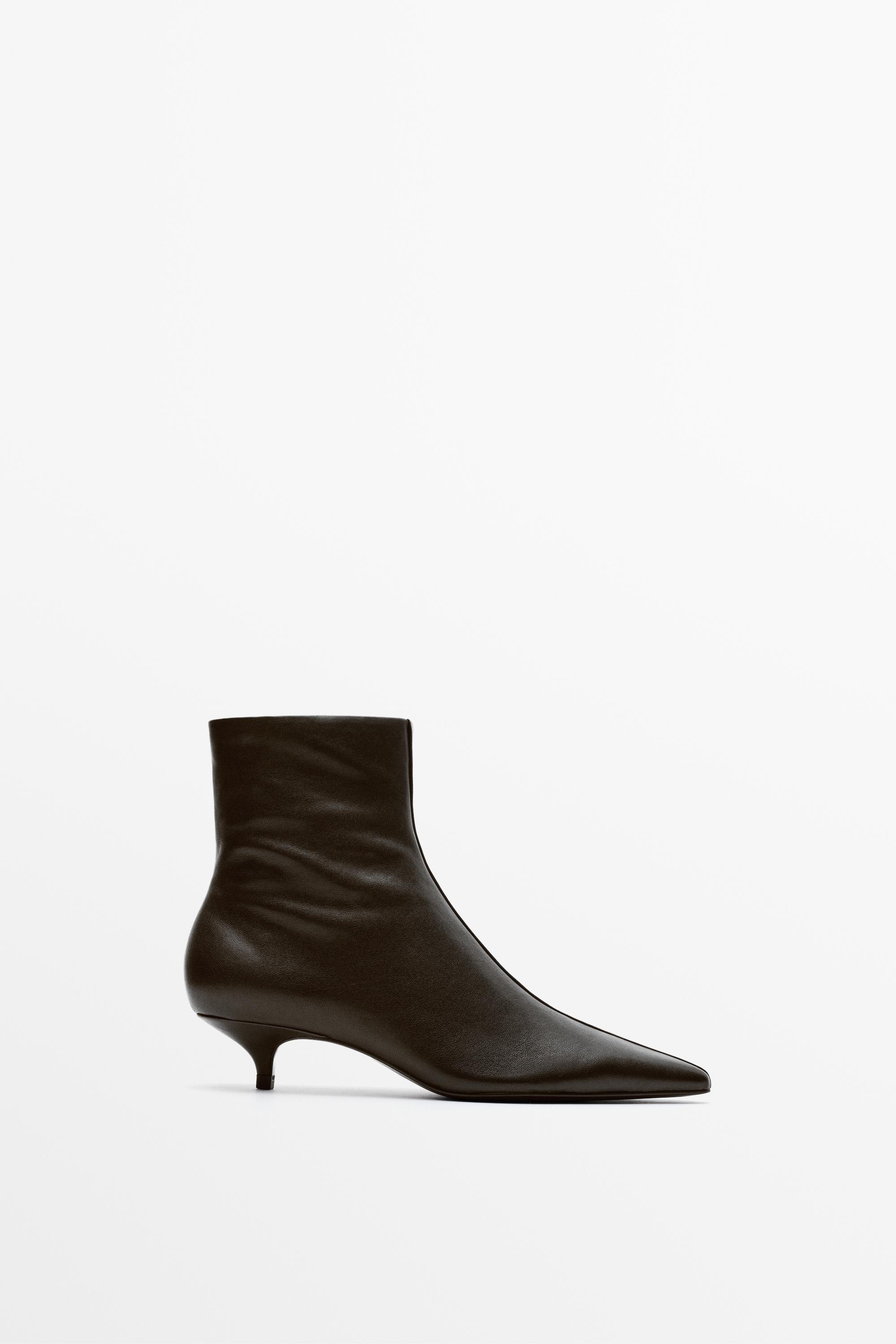 Low heel leather ankle boot