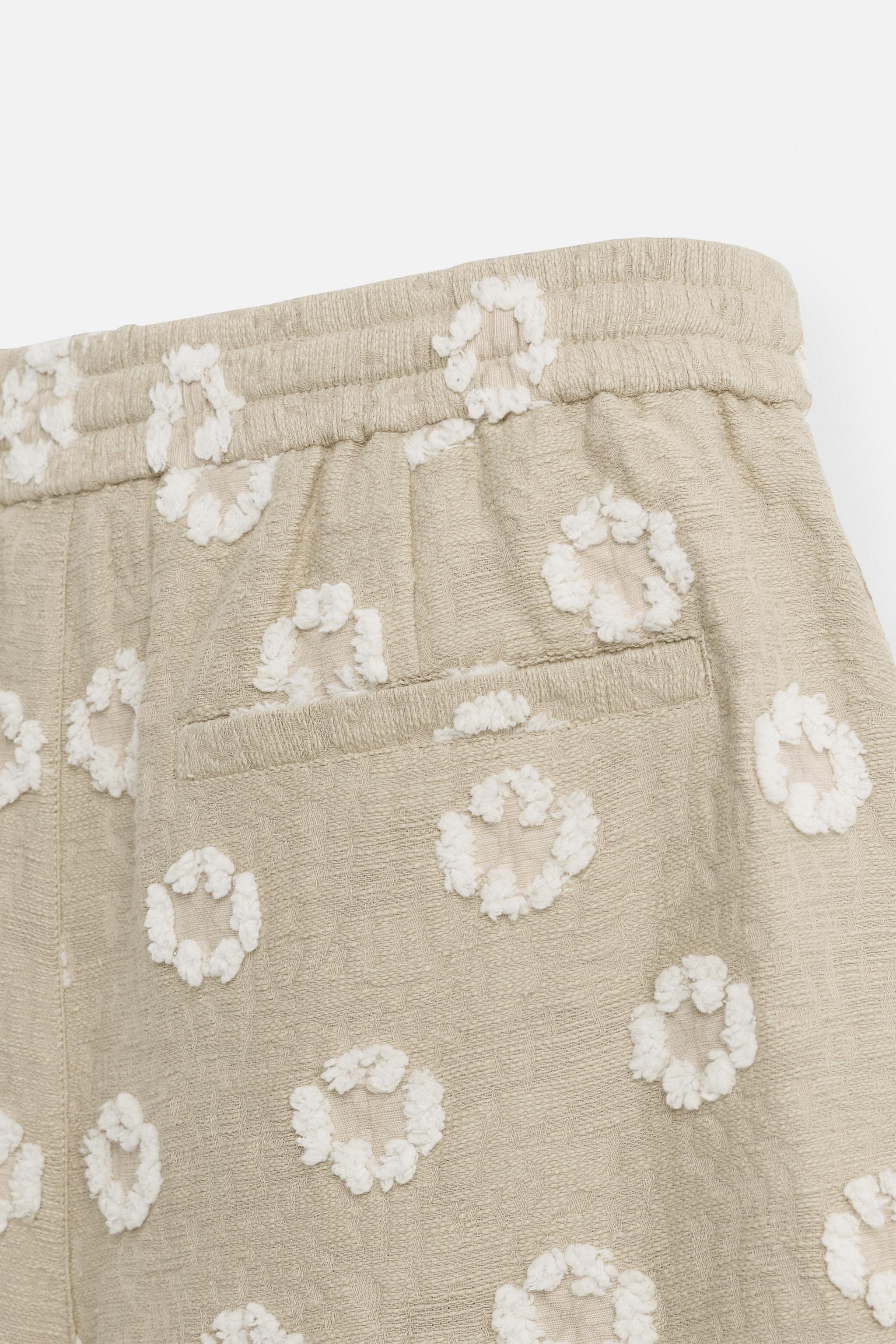 BERMUDA JACQUARD EN RELIEF