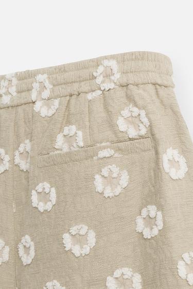 BERMUDA JACQUARD EN RELIEF - Beige de Zara - Image 7
