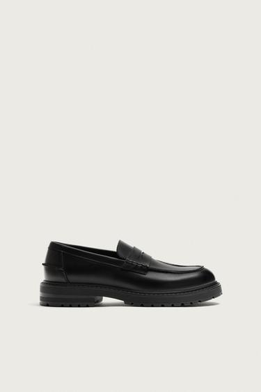 PENNY LOAFERS WITH TRACK SOLE - Black by Zara