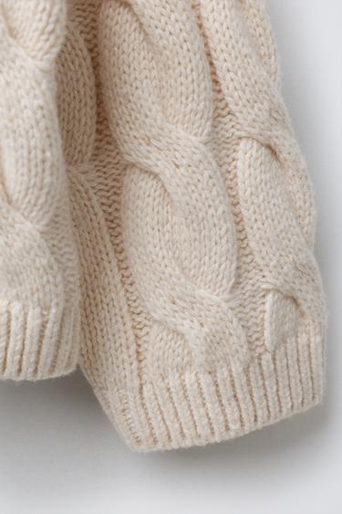 PULL EN MAILLE À TORSADES AVEC COL EN DENTELLE - Écru de Zara - Image 3