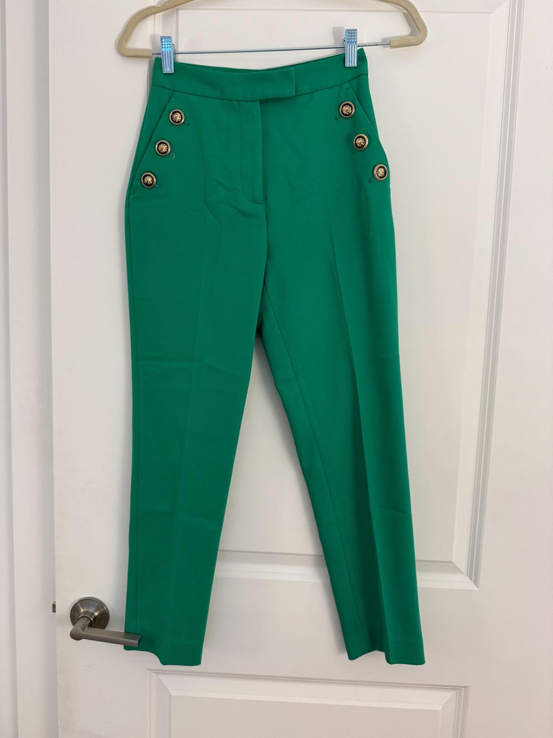 PANTALÓN TIRO ALTO BOTONES