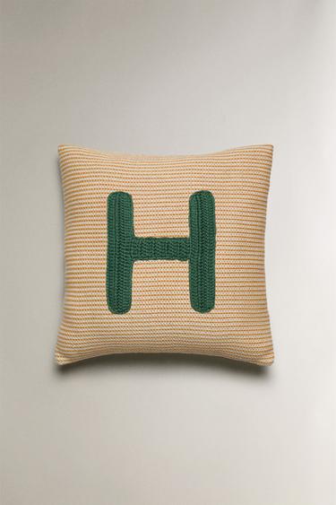 KIDS' EMBROIDERED LETTER H CUSHION - Yellow by Zara