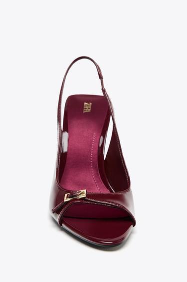SANDALES À TALONS EFFET VERNI - Bordeaux de Zara - Image 2