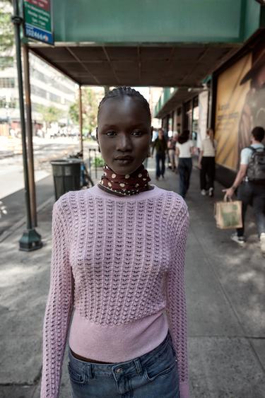 POINTELLE KNIT WOOL AND ALPACA JUMPER - Pink by Zara