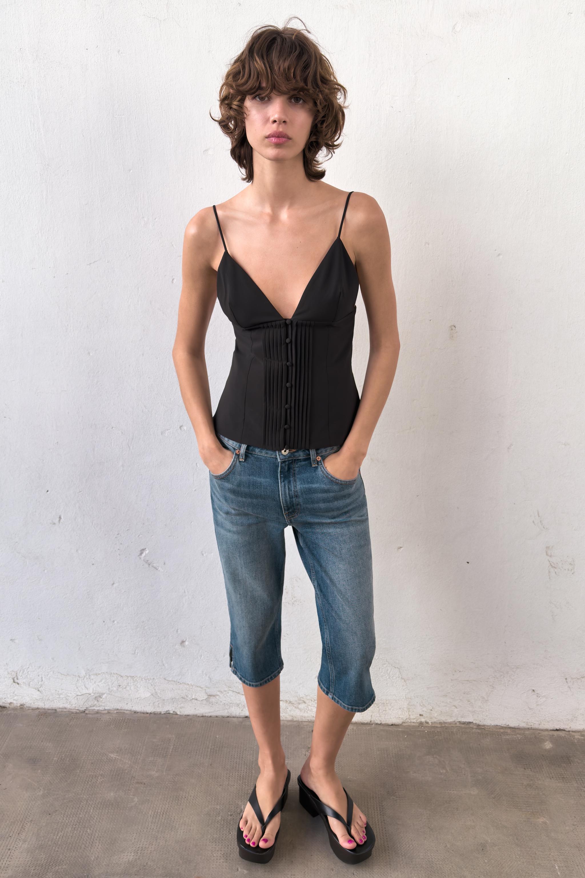 PLEATED STRAPPY TOP — Black