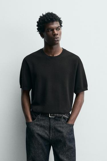 تيشرت محاك بقصة مريحة - شوكولاتة الخاص بـ Zara