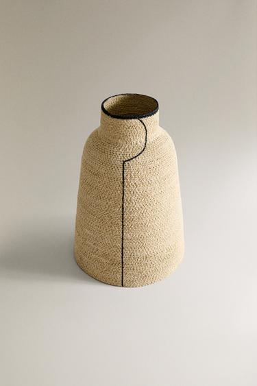 VASE HAUT ALGUES LIGNE - Écru / Noir de Zara - Image 1