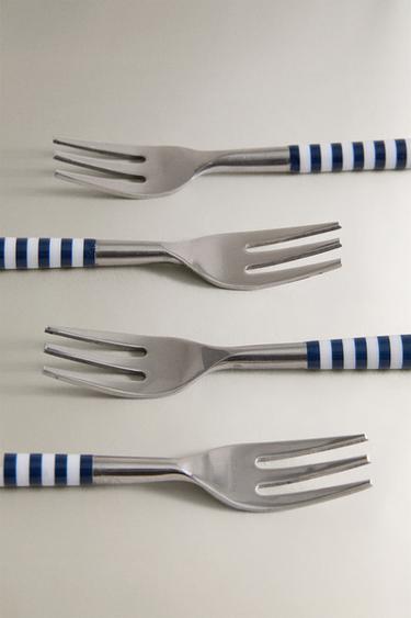 LOT FOURCHETES À DESSERT MANCHE RAYURES (LOT DE 4) - Bleu / Blanc de Zara - Image 3