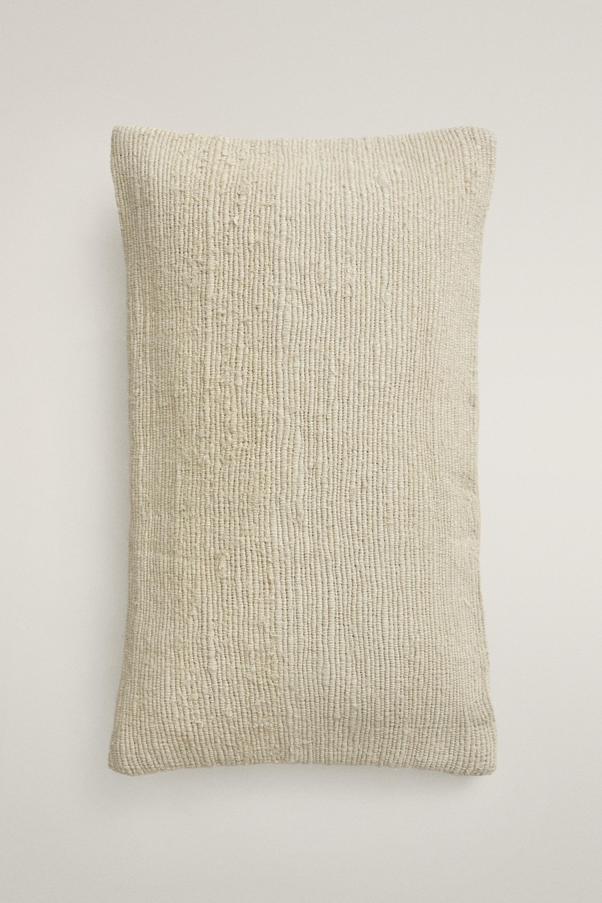 WOVEN THROW PILLOW COVER