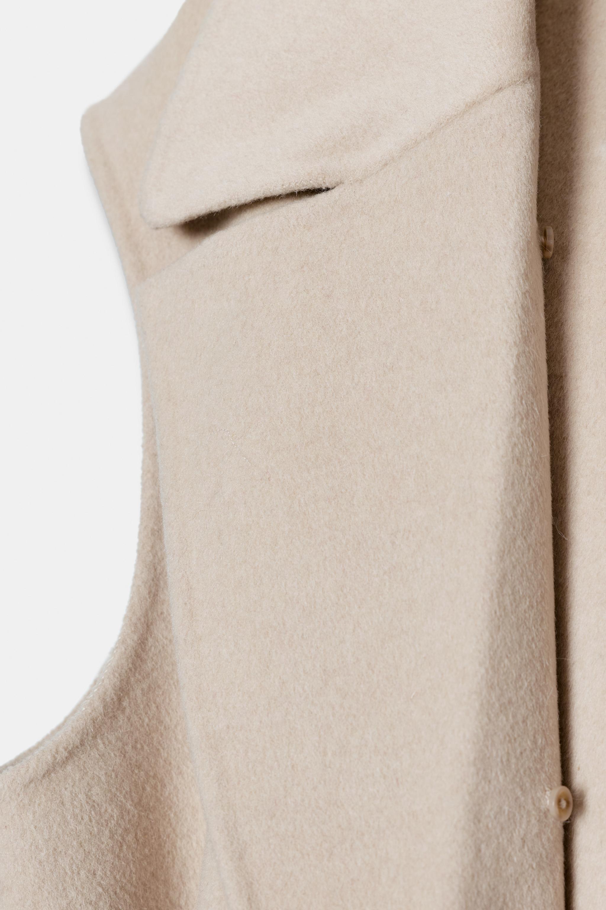 ZW COLLECTION フェイクファーカラーベスト - エクリュ | ZARA Japan