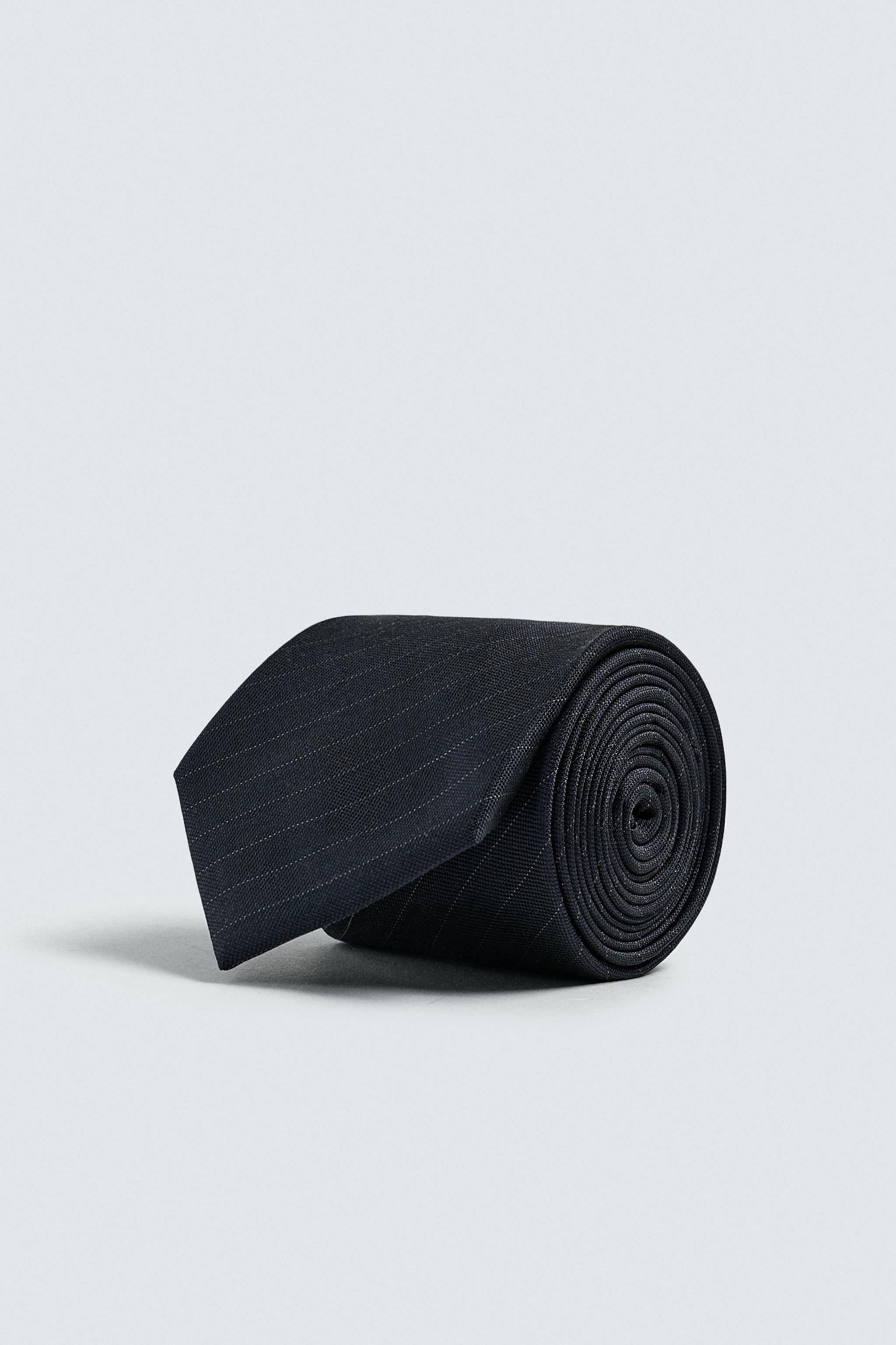100% SILK STRIPED TIE