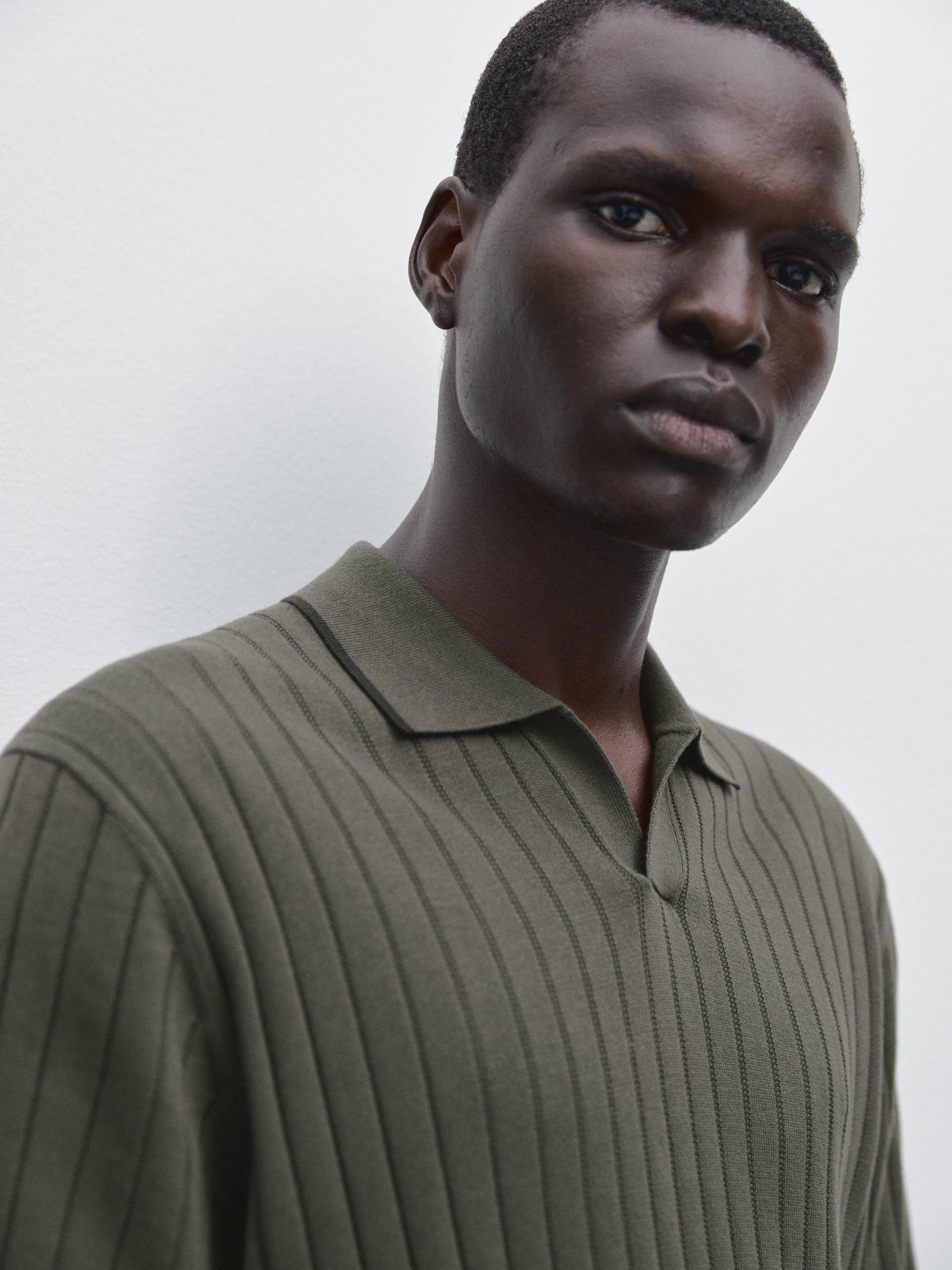 Ribbed knit polo shirt