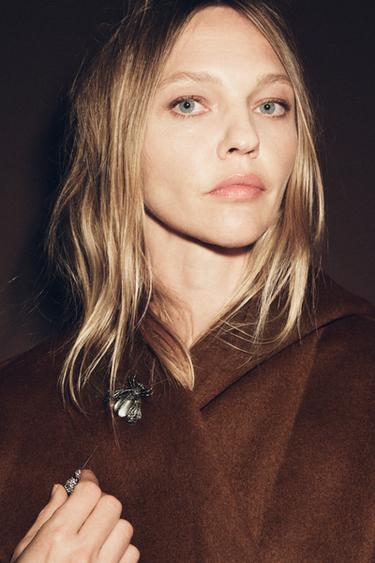 PALLTO E GJATË ME RRIP ME LESH ZW COLLECTION LIMITED EDITION - Kafe nga Zara