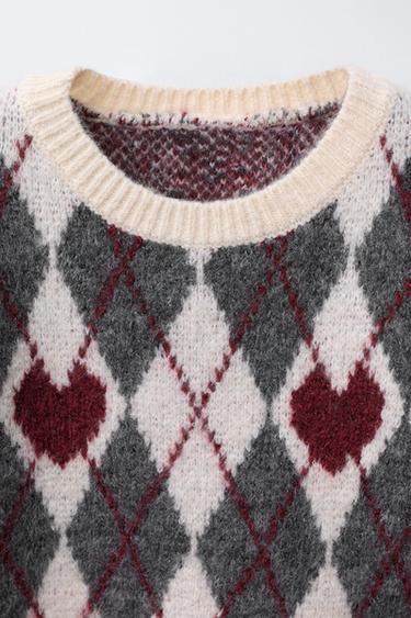 PULL EN MAILLE À LOSANGES ET CŒURS - Gris chiné de Zara - Image 2
