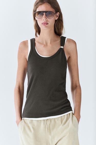 T-shirt double à bretelles détail bijou - Marron de Zara