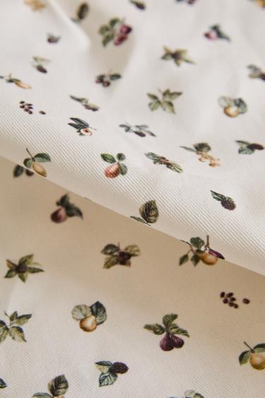 NAPPE COTON RÉSINE IMPRIMÉ FRUITS - Verdâtre de Zara - Image 3