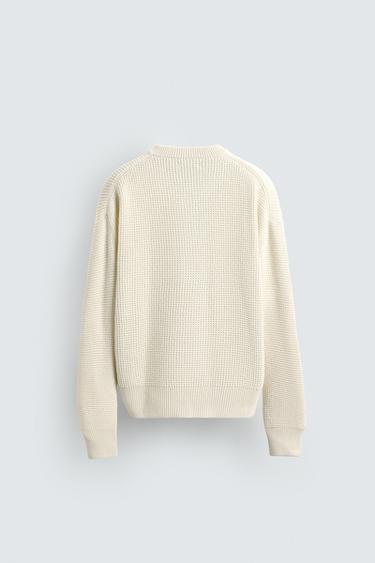 PULL DÉCONTRACTÉ À COL BOUTONNÉ - Écru de Zara - Image 7