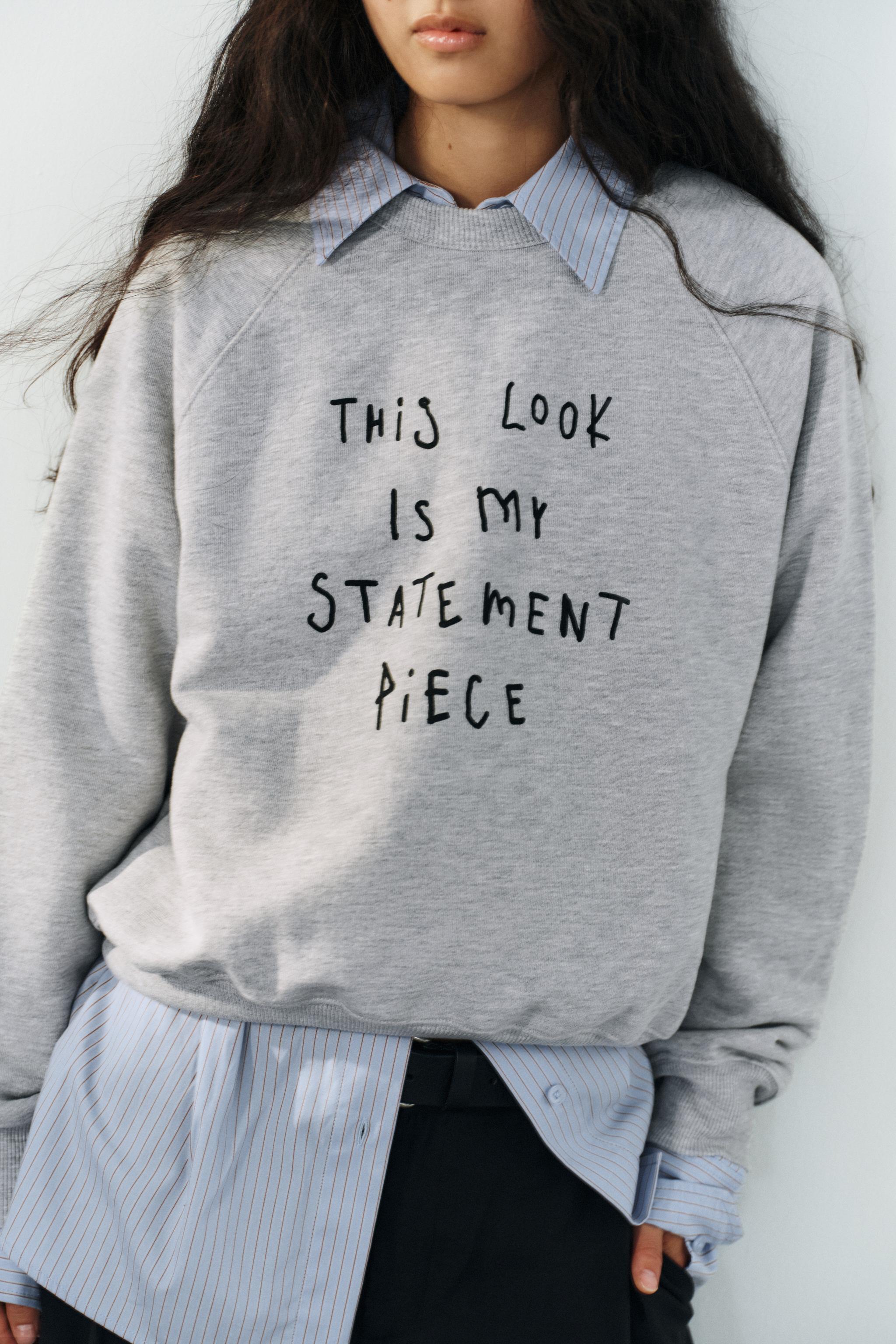 TEXT PRINT SWEATSHIRT