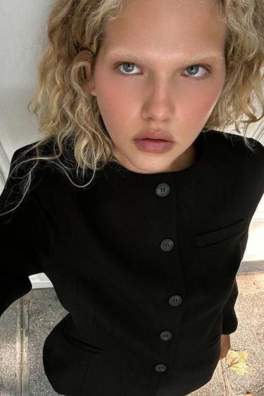 FITTED BLAZER WITH SHOULDER PADS - Black by Zara - Image 1
