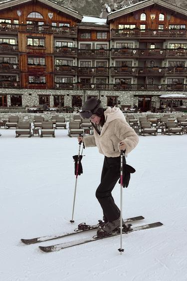 SHORT FAUX FUR HOODED COAT RECCO® TECHNOLOGY SKI COLLECTION - Mink by Zara