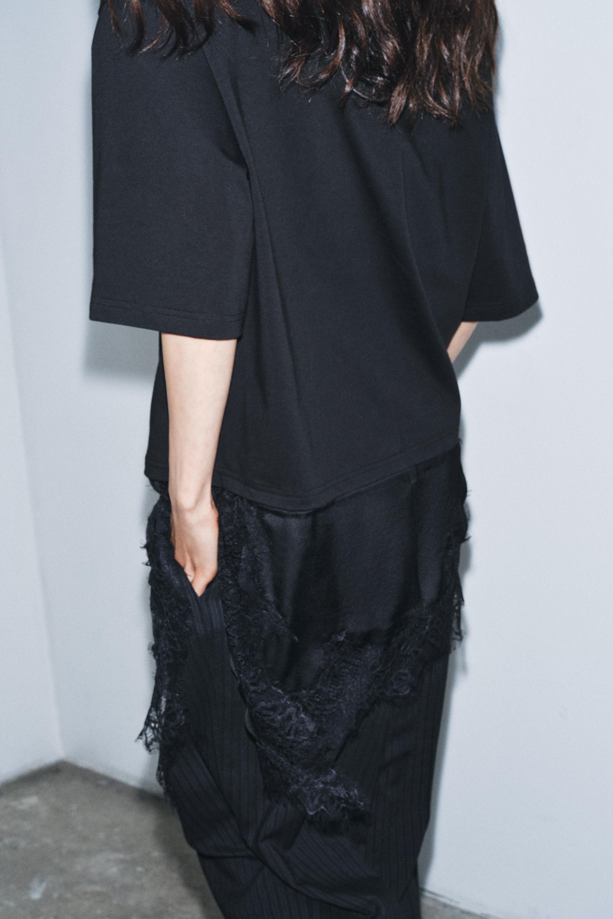 COMBINATION LACE T-SHIRT