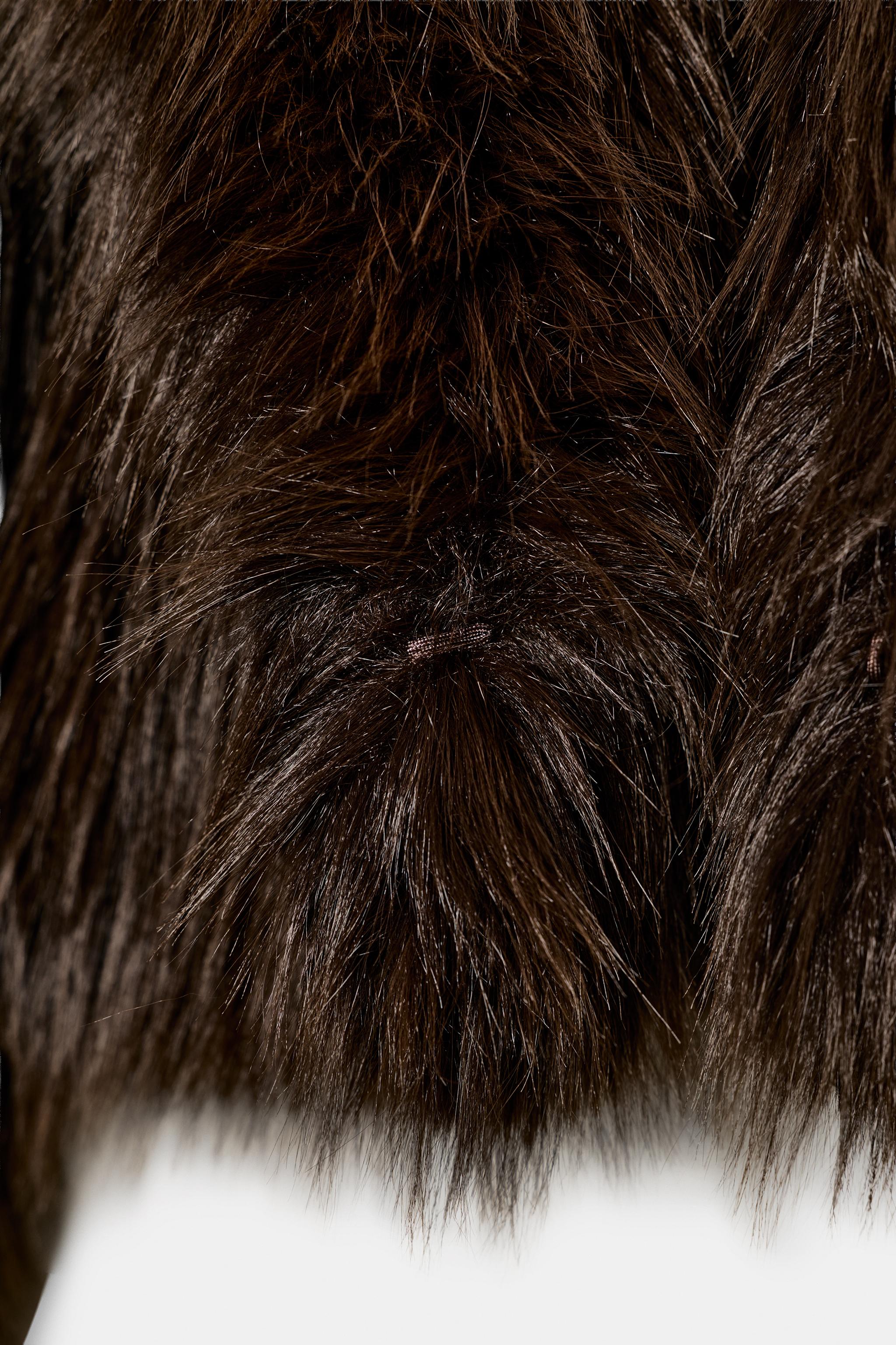 ショートフェイクファーコート - ブラウン | ZARA Japan / 日本