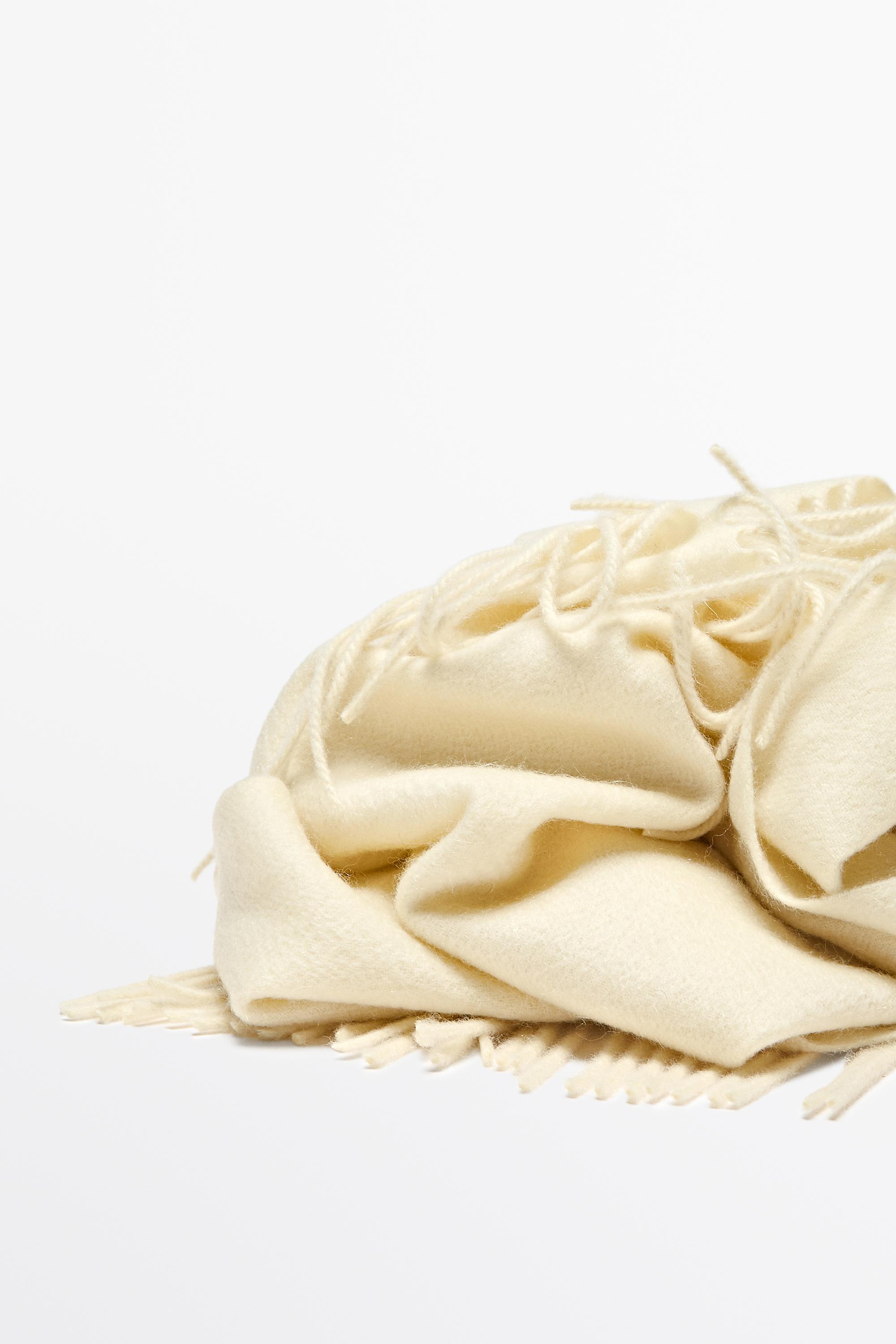 Fringed 100% cashmere knit scarf