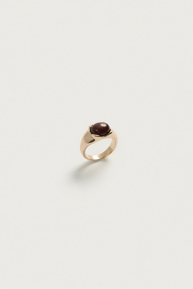 STONE SIGNET RING — Gold