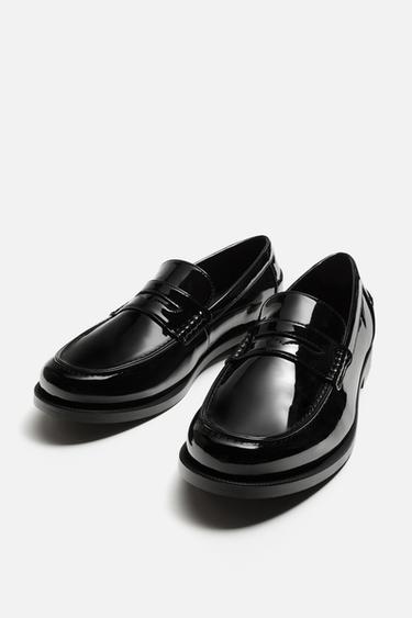 MOCASSINS VERNIS MASQUE - Noir de Zara - Image 1