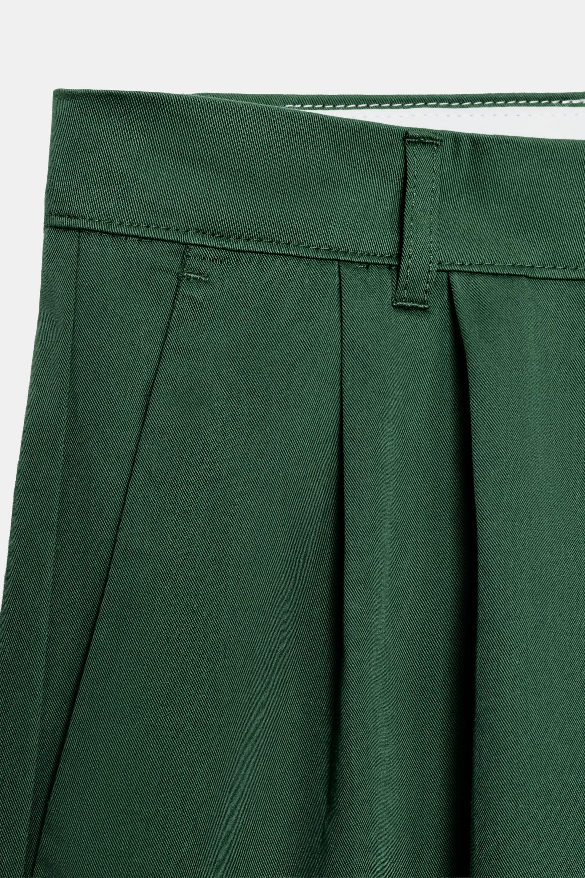 SHORT À PLIS FRUIT OF THE LOOM™
