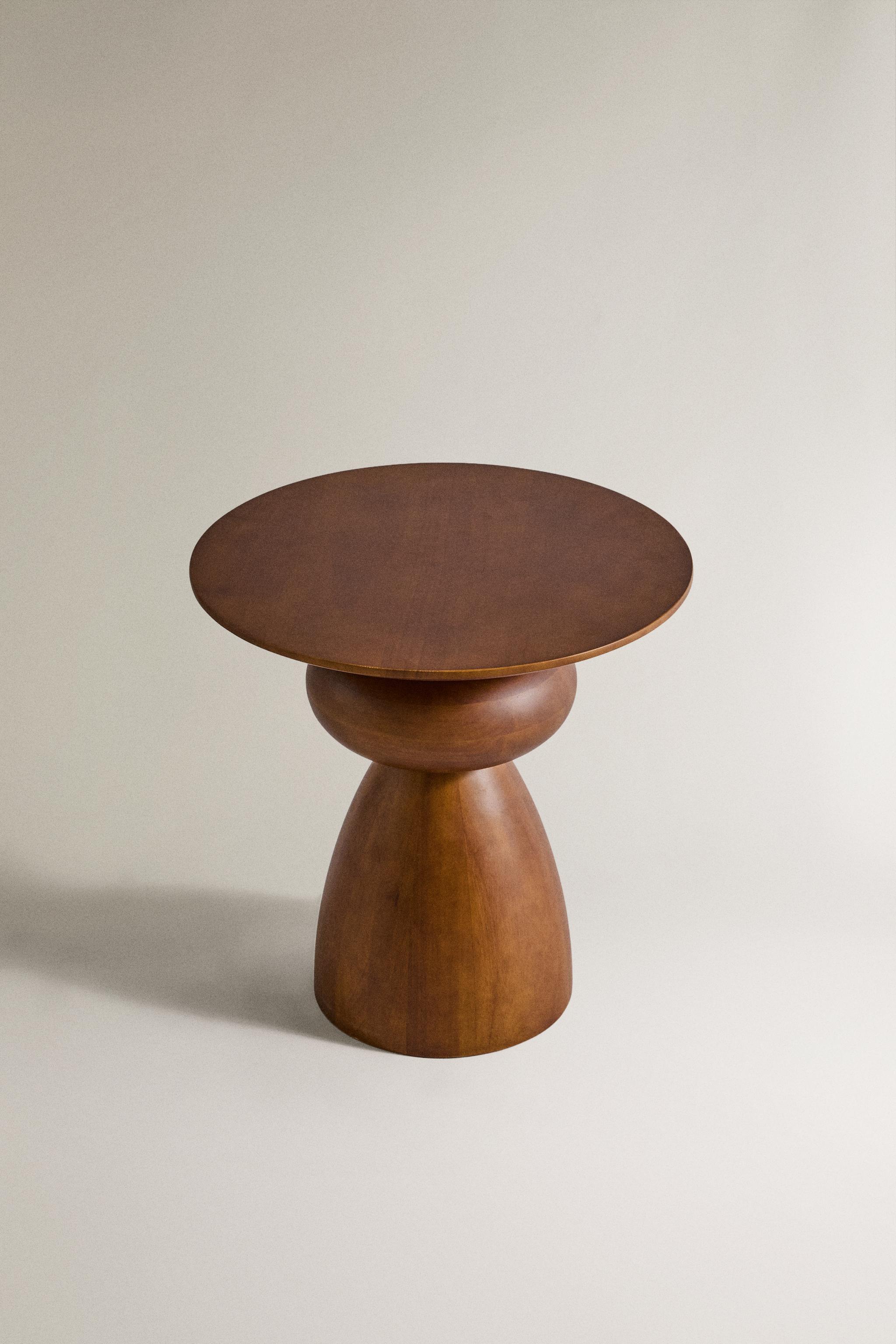 WOODEN SIDE TABLE