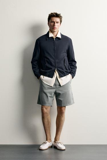 REGULAR FIT CHINO BERMUDA SHORTS - washed green by Zara